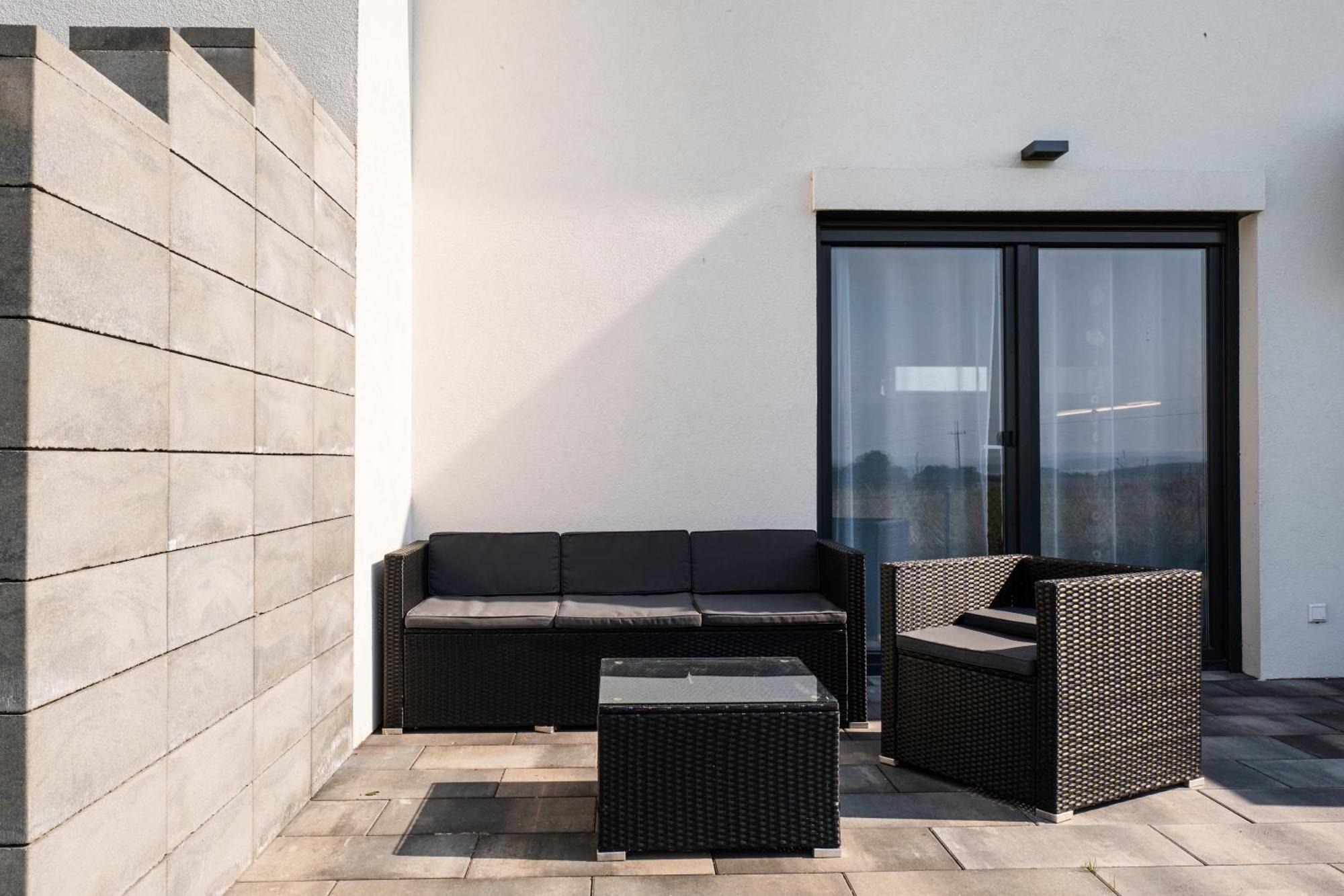 Nowe Apartamenty Ostoja - Nad Baltykiem - Cisza I Piekno Natury Zastan Exterior foto